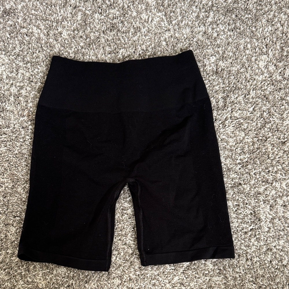 Alphalete Women's Black Bike Shorts